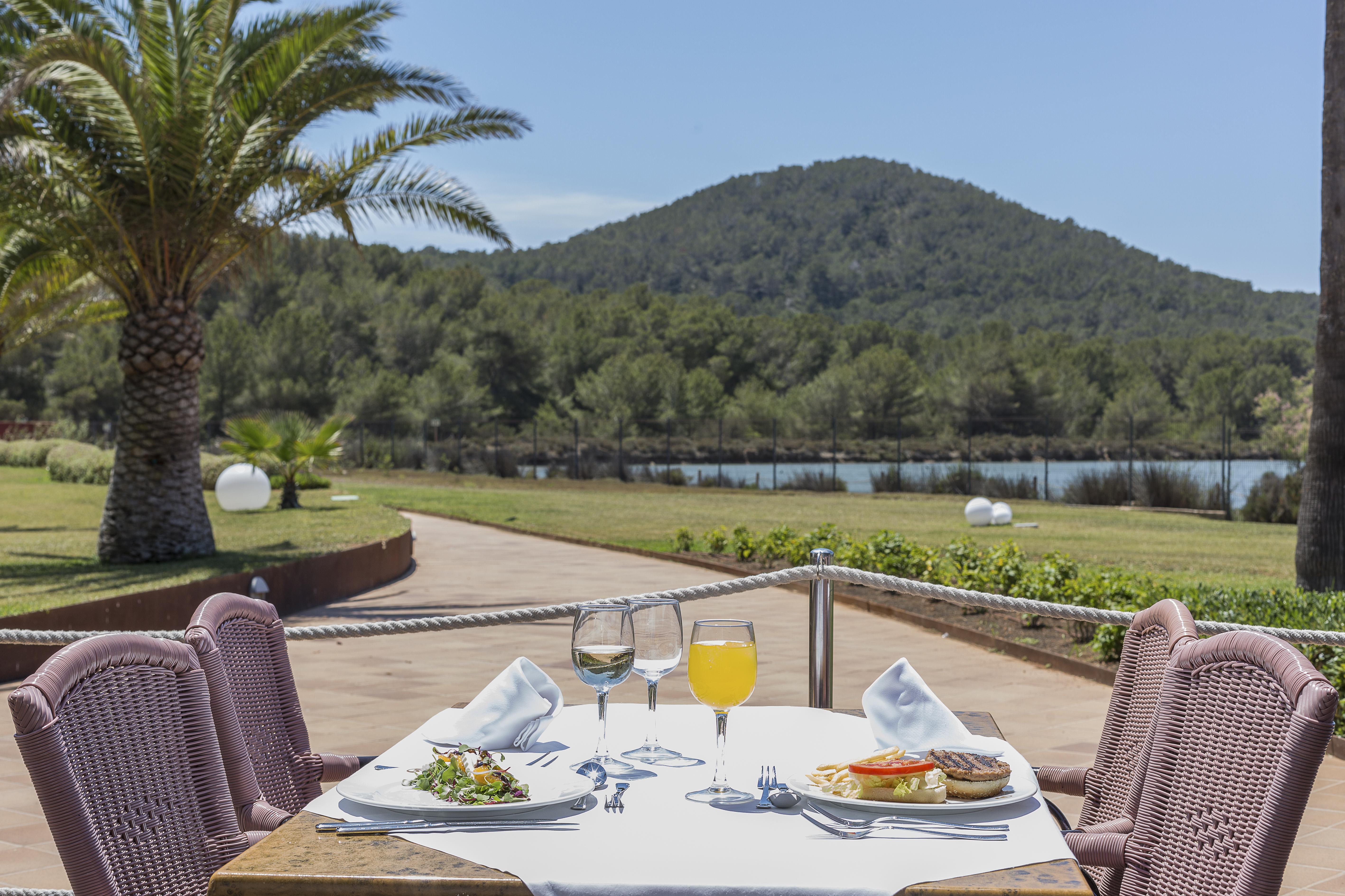 Grand Palladium Select Palace Ibiza Playa d'en Bossa Ngoại thất bức ảnh Hotel